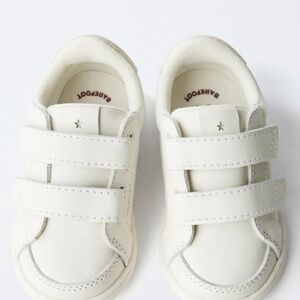 Zara Kids Barefoot Leather Strap Sneakers – White – Size EU 24 (US 8 Toddler)
